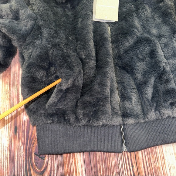 NWT Tread & Supply Teddy  Jacket Size XS - Picture 5 of 16